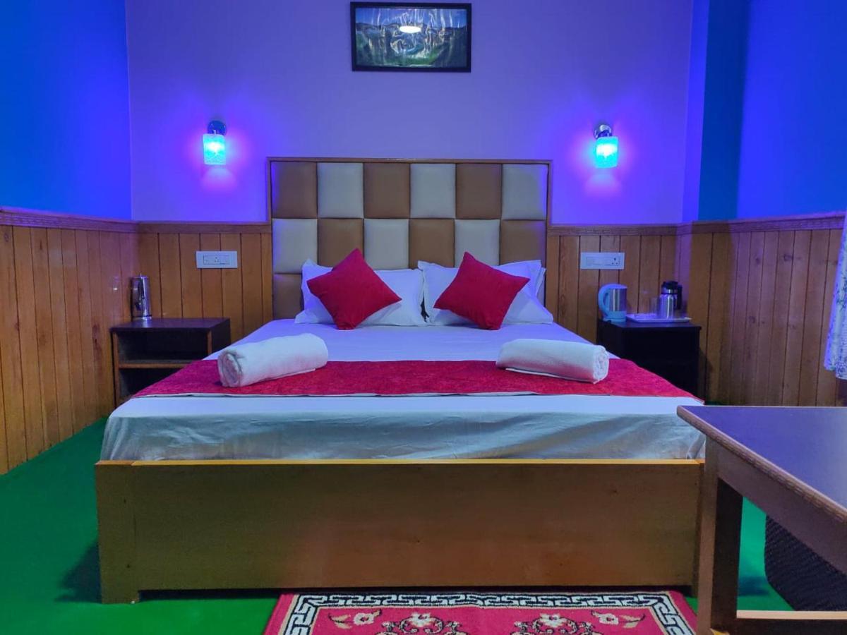 The Lachung Inn Esterno foto