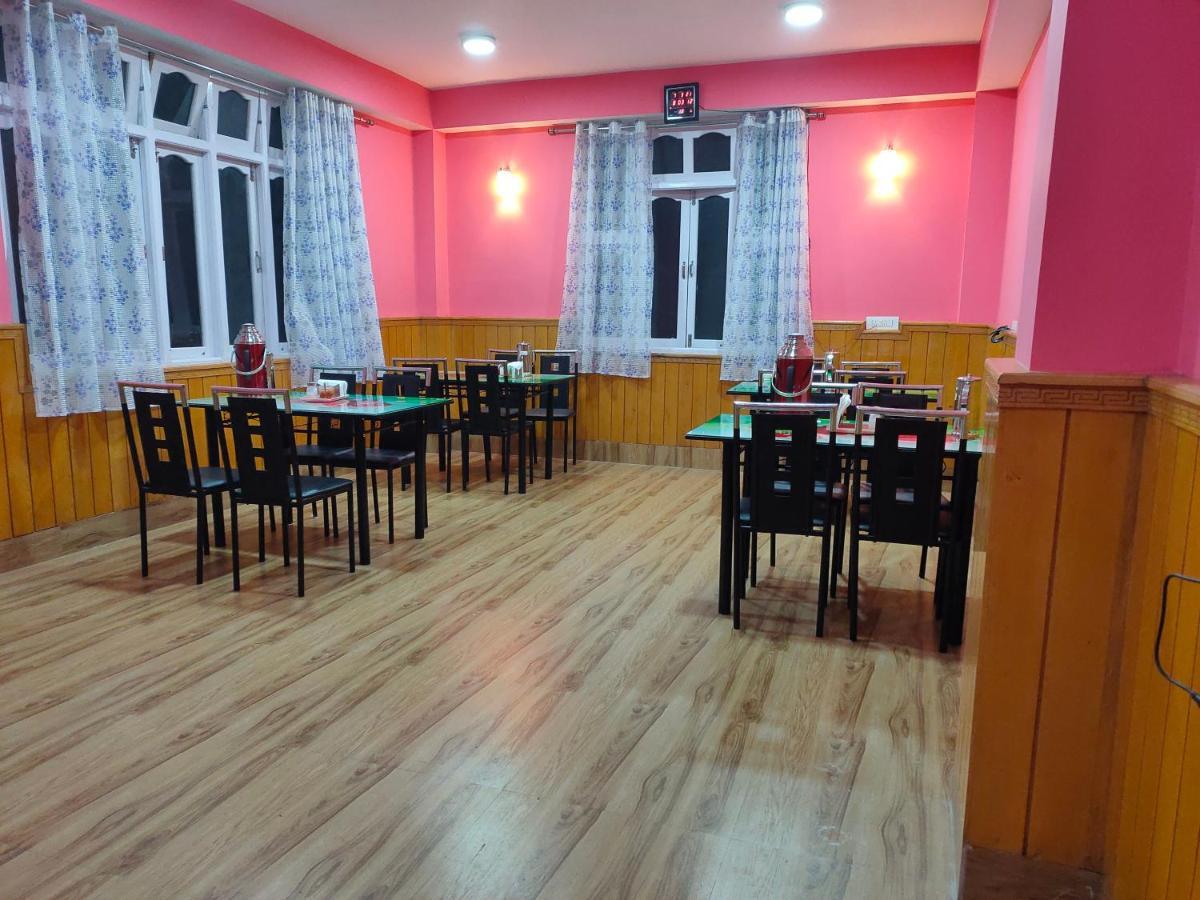 The Lachung Inn Esterno foto